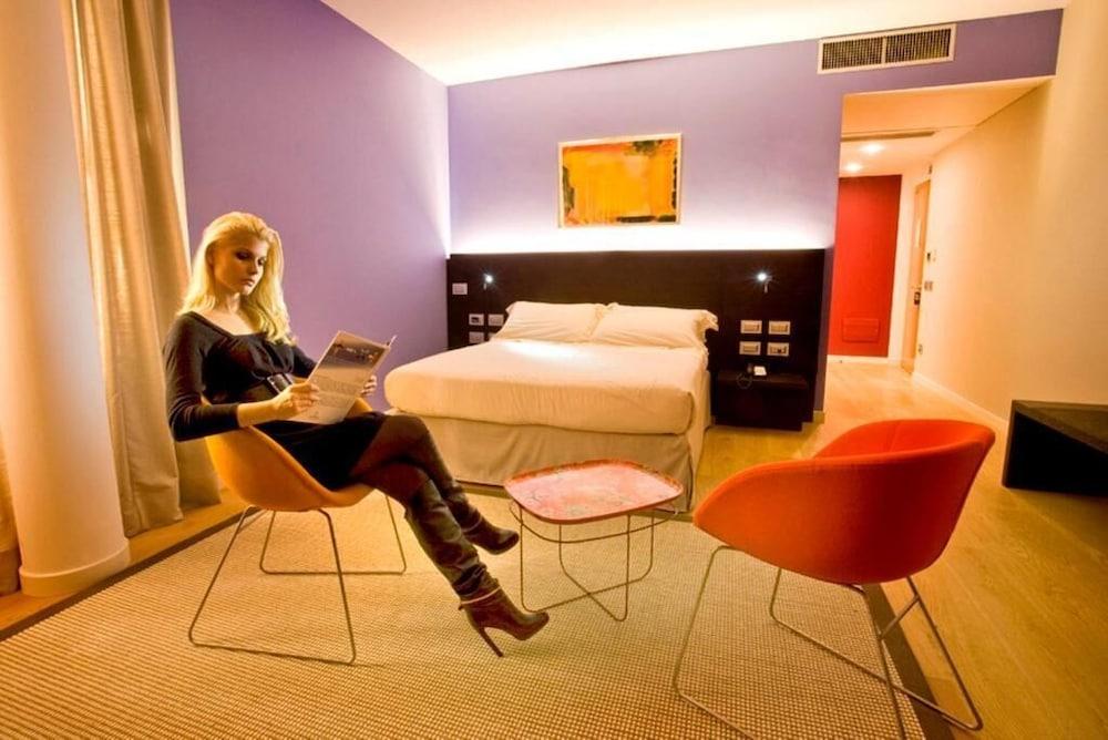 Mod 05 Bike Hotel Сандра Екстериор снимка