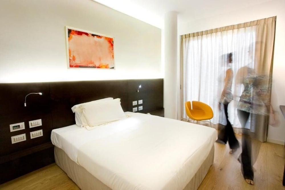Mod 05 Bike Hotel Сандра Екстериор снимка