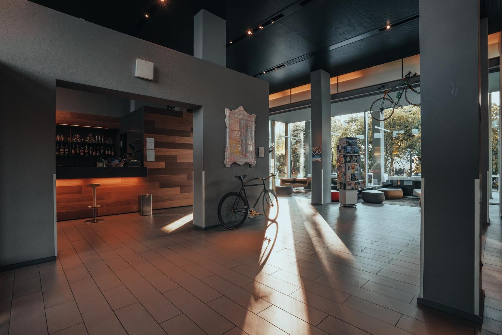 Mod 05 Bike Hotel Сандра Екстериор снимка